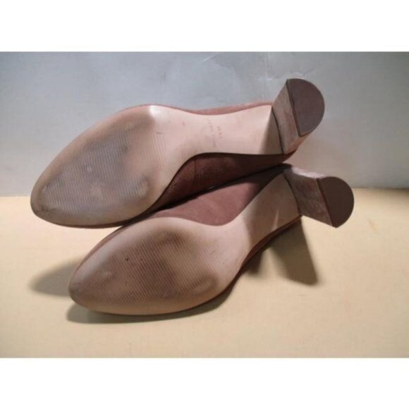 *Nine West Tan Beige Suede Pump Contour Almond Toe - Picture 7 of 7
